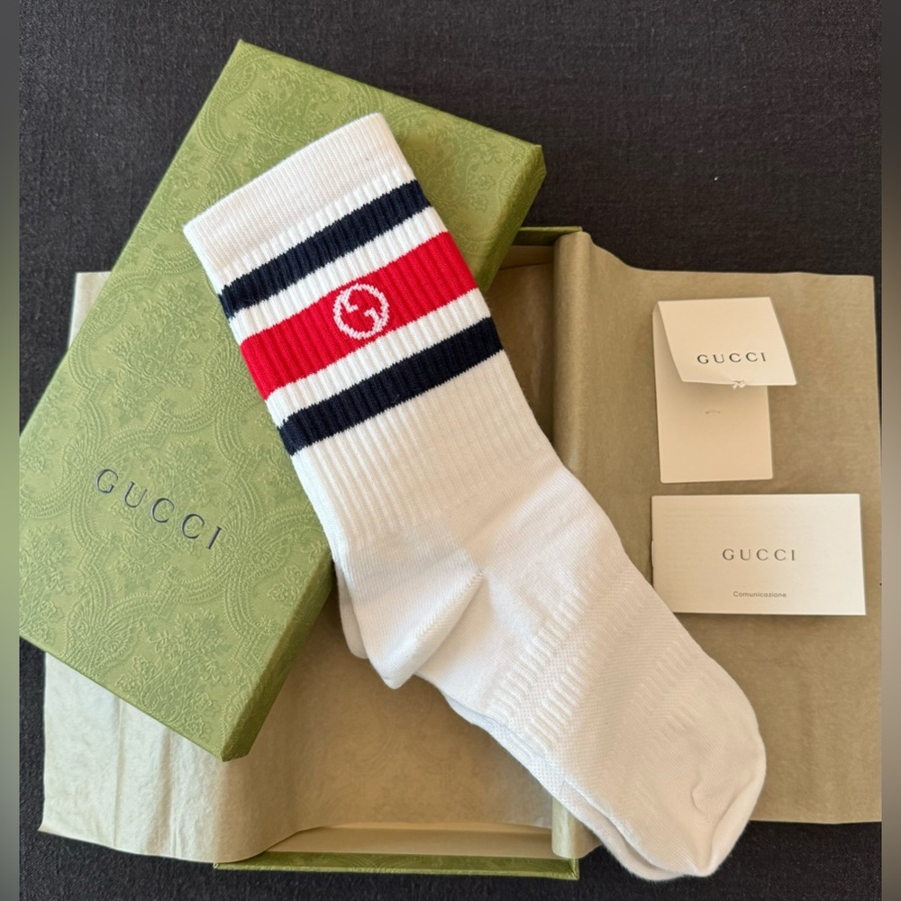 Authentic Men’s Gucci socks - white/navy/red GG - never worn